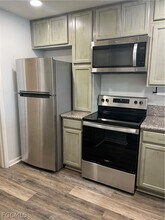 1908 SE 43rd St in Cape Coral, FL - Building Photo - Building Photo