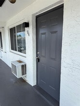 1818 E Oakland Park Blvd in Fort Lauderdale, FL - Building Photo - Building Photo