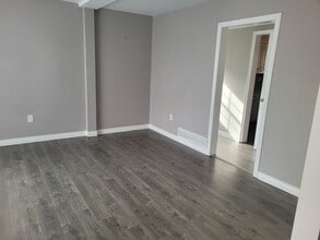 17 Afton Ct in Dartmouth, NS - Building Photo - Building Photo