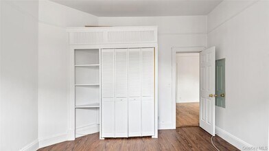 39 Victor St in Yonkers, NY - Building Photo - Building Photo