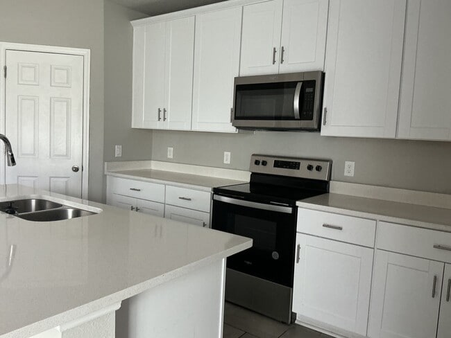 3036 Cassidy Ln in Haines City, FL - Building Photo - Building Photo