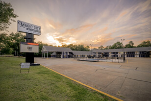 Magic City Commons Apartments