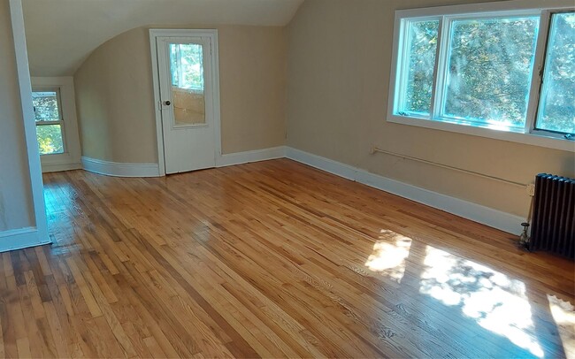 19 North St in Washingtonville, NY - Building Photo - Building Photo