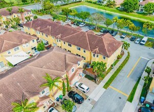 16603 SW 79th Terrace in Miami, FL - Building Photo - Building Photo