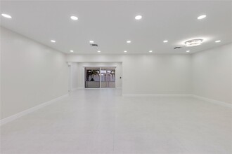 4820 Tyler St in Hollywood, FL - Foto de edificio - Building Photo