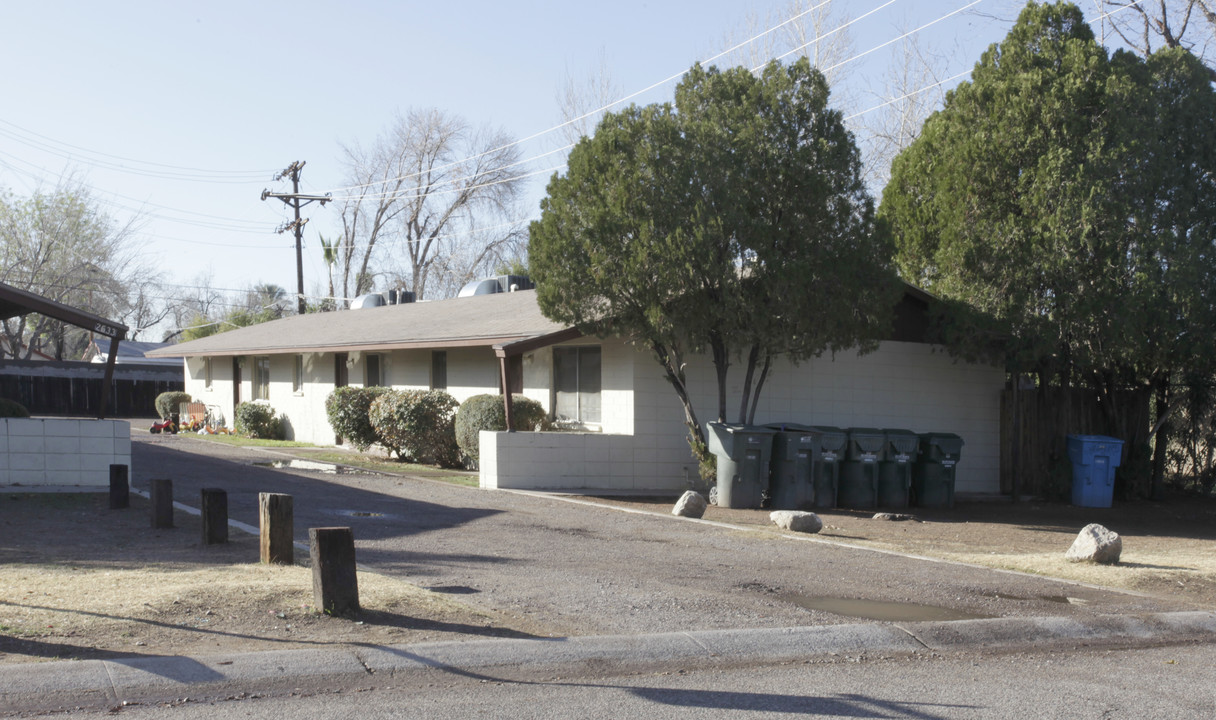 Belmont Multi-Family Bldg in Phoenix, AZ - Building Photo