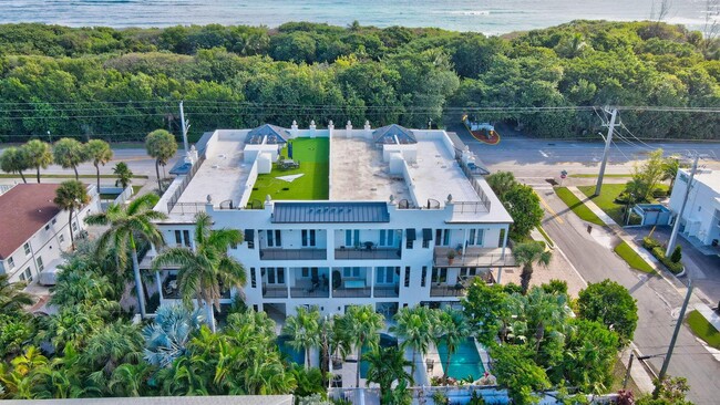 425 N Ocean Blvd, Unit 1 in Boca Raton, FL - Foto de edificio - Building Photo