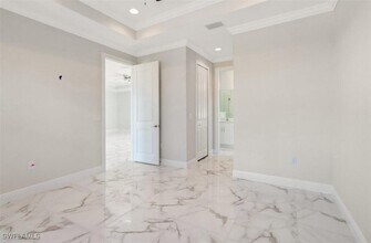 2436 14th Ave NE in Naples, FL - Building Photo - Building Photo