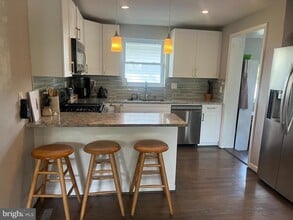 2415 57th Ave in Hyattsville, MD - Building Photo - Building Photo