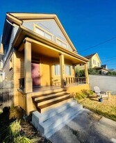 4706 NE 15th Ave in Portland, OR - Building Photo