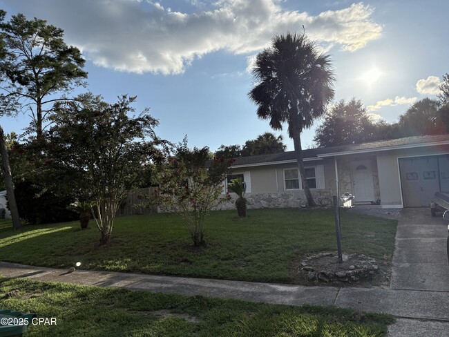 property at 3886 Belmar Pl