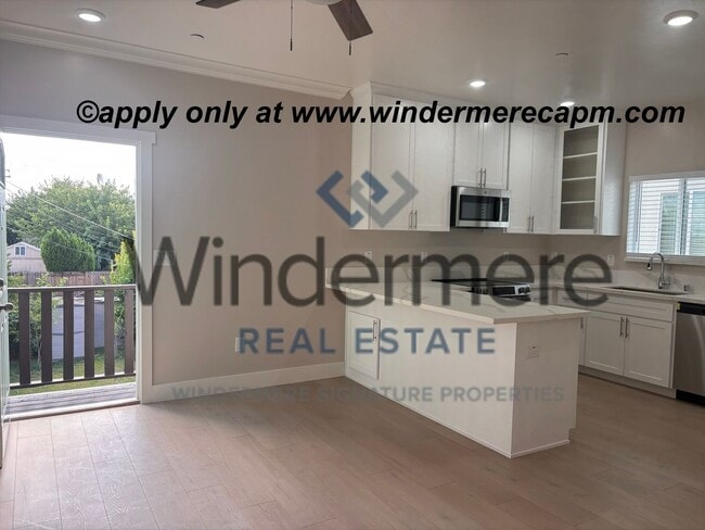 property at 5453 Bradford Dr