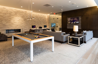 1305 Dock Street in Baltimore, MD - Building Photo - Lobby