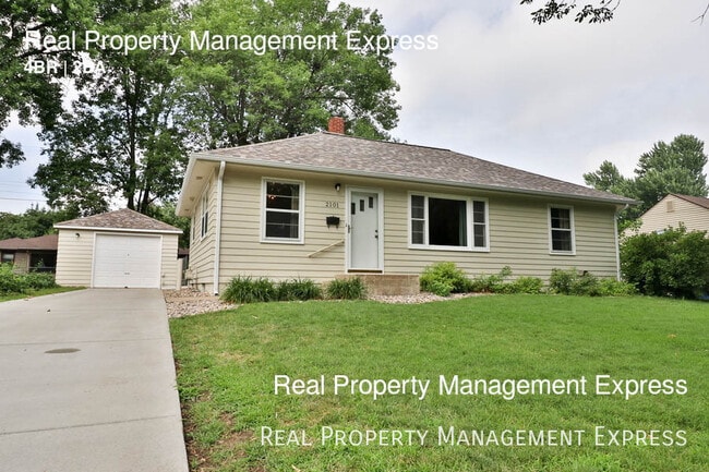 Beautiful 4 bedroom 2 bathroom single fami