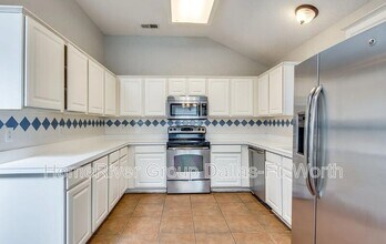 8201 Clipper St in Frisco, TX - Building Photo - Building Photo