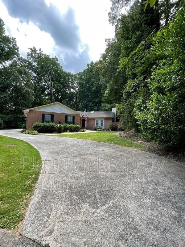 2991 Black Bear Dr in Marietta, GA - Building Photo - Building Photo