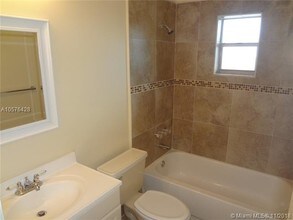 1290 NE 119th St-Unit -2B in Miami, FL - Building Photo - Building Photo