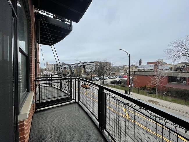 property at 2 S Leavitt St