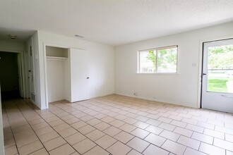 4916 Suburban Dr in Austin, TX - Building Photo - Building Photo