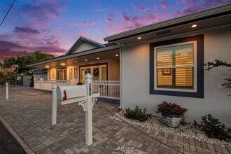 135 93rd Ave in Treasure Island, FL - Building Photo - Building Photo