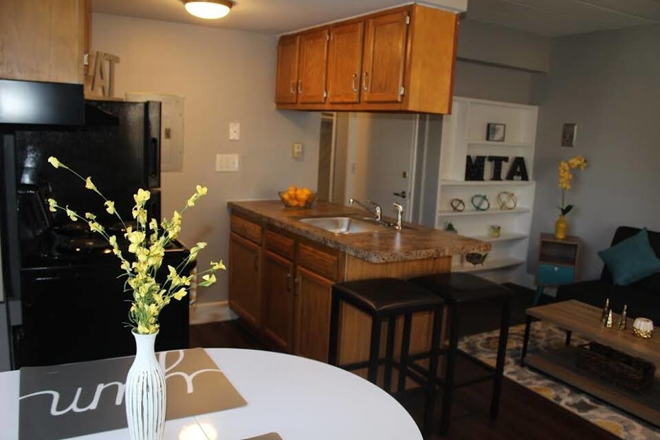 Meridian Towers Apartments in Indianapolis, IN