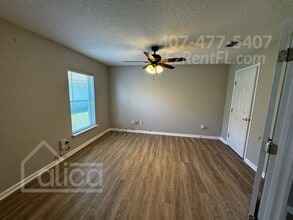 1329 Fairway Village Dr in Orange Park, FL - Building Photo - Building Photo