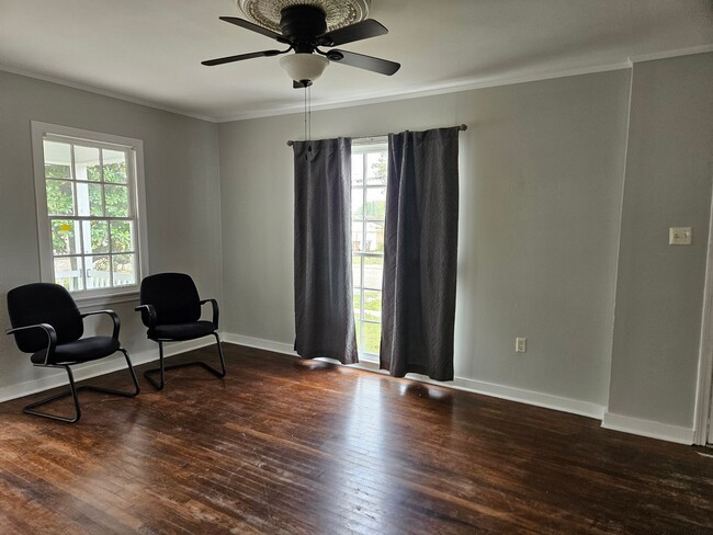 350 Rodenberg Ave in Biloxi, MS - Building Photo - Building Photo
