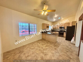 7321 S Placita De Cordorniz in Tucson, AZ - Building Photo - Building Photo