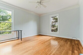 1538 Jacobs Cir in Vestavia Hills, AL - Building Photo - Building Photo