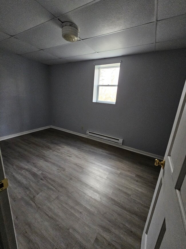 300 Colona Ave, Unit Unit G