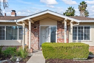 246 St Andrews St in Hayward, CA - Foto de edificio - Building Photo