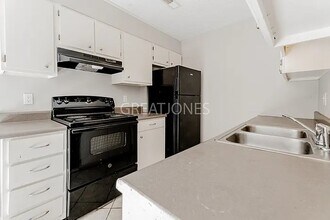 3536 Torbay Dr in Fayetteville, NC - Building Photo - Building Photo