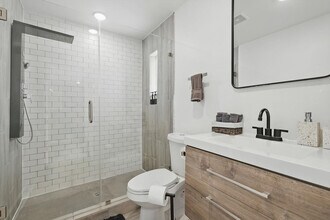 4416 San Jacinto St in Dallas, TX - Building Photo - Building Photo