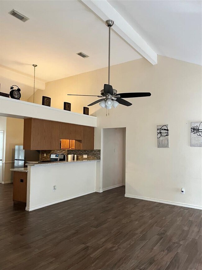 818 Clearwater Trail in Round Rock, TX - Building Photo - Building Photo