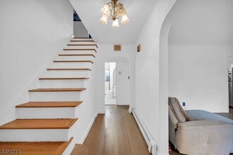 328 Minute Arms Rd in Union, NJ - Building Photo - Building Photo