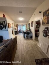 1929 Lynn River Dr in Deltona, FL - Building Photo - Building Photo