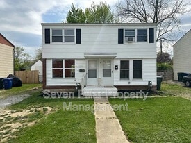 3733 Briggs Rd in Columbus, OH - Building Photo