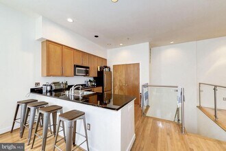 2363 Champlain St NW in Washington, DC - Building Photo - Building Photo
