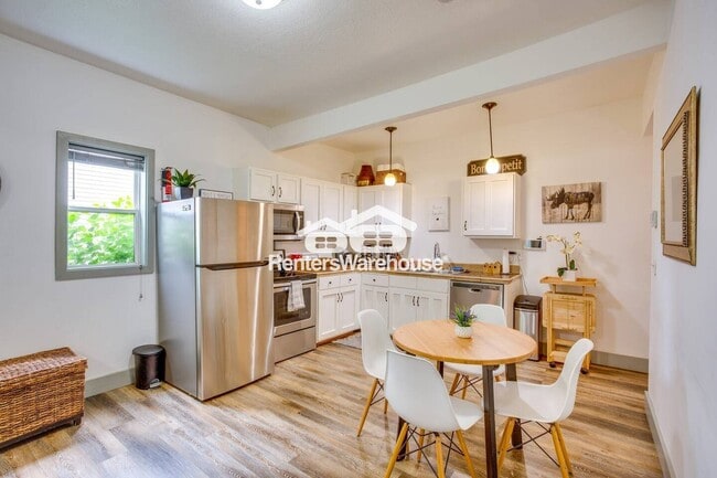 1811 Quincy St NE in Minneapolis, MN - Building Photo - Building Photo