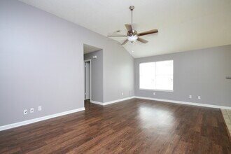 105 Oakline Dr in Madison, AL - Foto de edificio - Building Photo