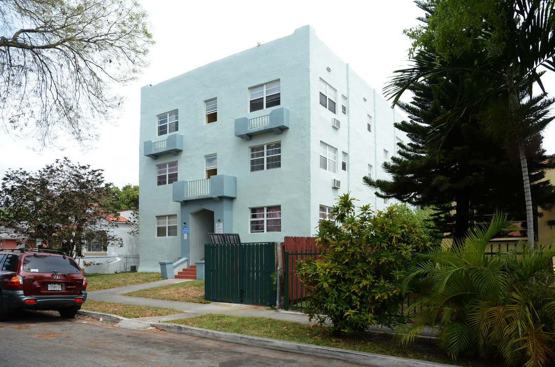 Little Havana Portfolio in Miami, FL - Building Photo