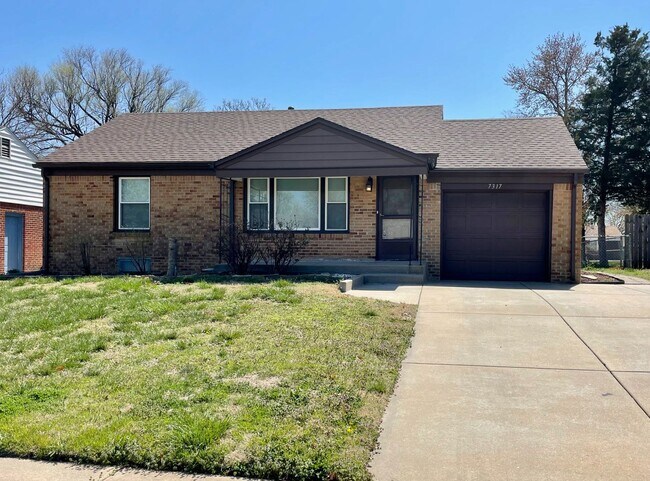 property at 7317 E Gilbert St