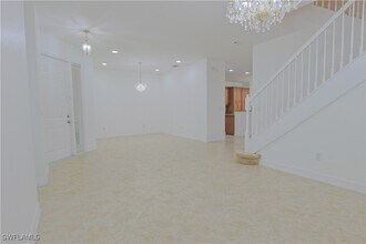 10391 Carolina Willow Dr in Ft. Myers, FL - Building Photo - Building Photo