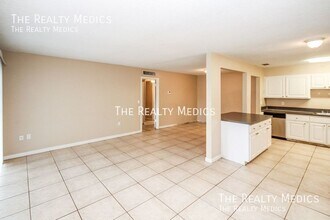 2406 Branch Way in Maitland, FL - Building Photo - Building Photo