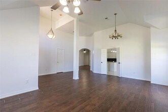 2950 Goldenwave St in Rockwall, TX - Building Photo - Building Photo