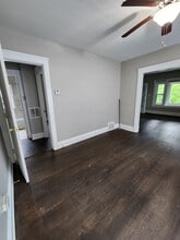 2623 Hampshire Rd in Cleveland, OH - Building Photo - Building Photo