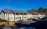 Forest Villas in Forest Park, GA - Building Photo - Building Photo