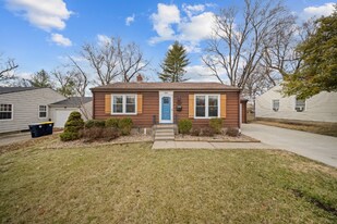 8106 Jarboe St in Kansas City, MO - Building Photo