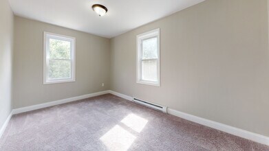 108 Chestnut Pkwy, Unit 108 C Chestnut Pkwy in Wallingford, PA - Foto de edificio - Building Photo