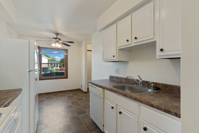 property at 8041 W Crawford Ave